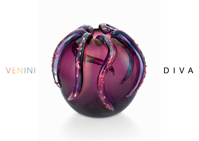 Diva - Venini's party invitation postcard (front)